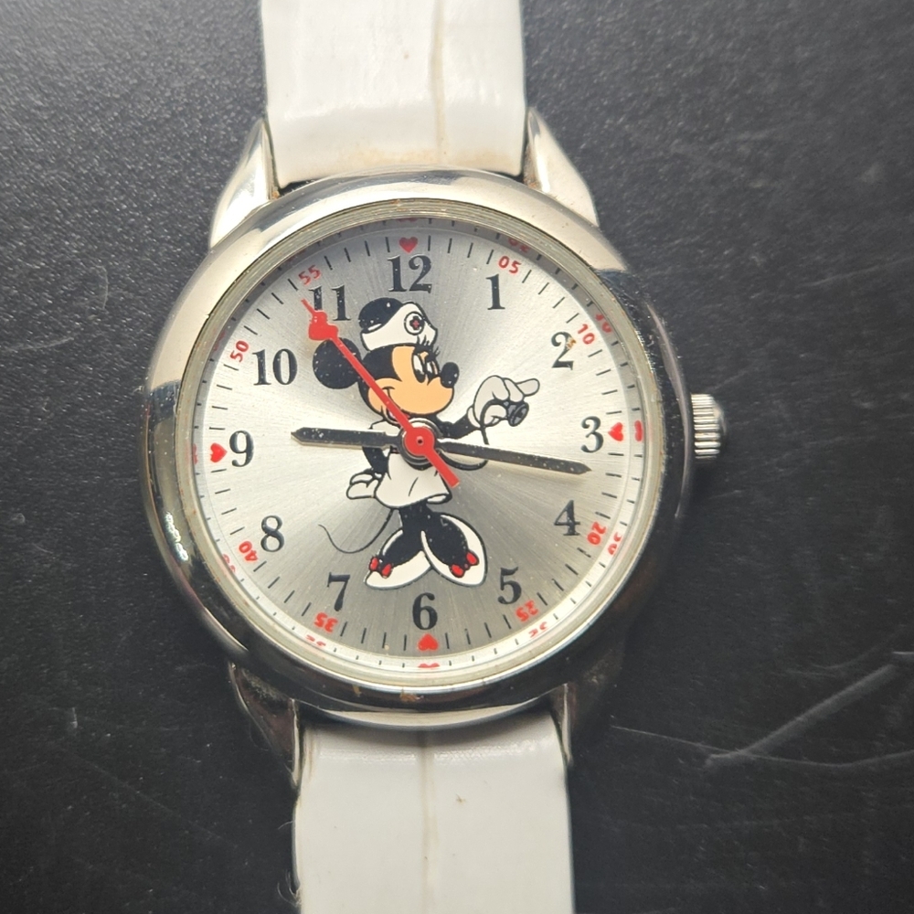 Disney Minnie Mouse Nurse Watch